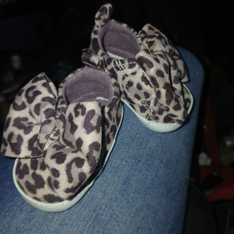 Infant Leopard Print Slip On Shoes Girl Toddler Child Size 0 to 6 Months