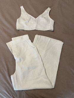 Women’s Pant Outfit 