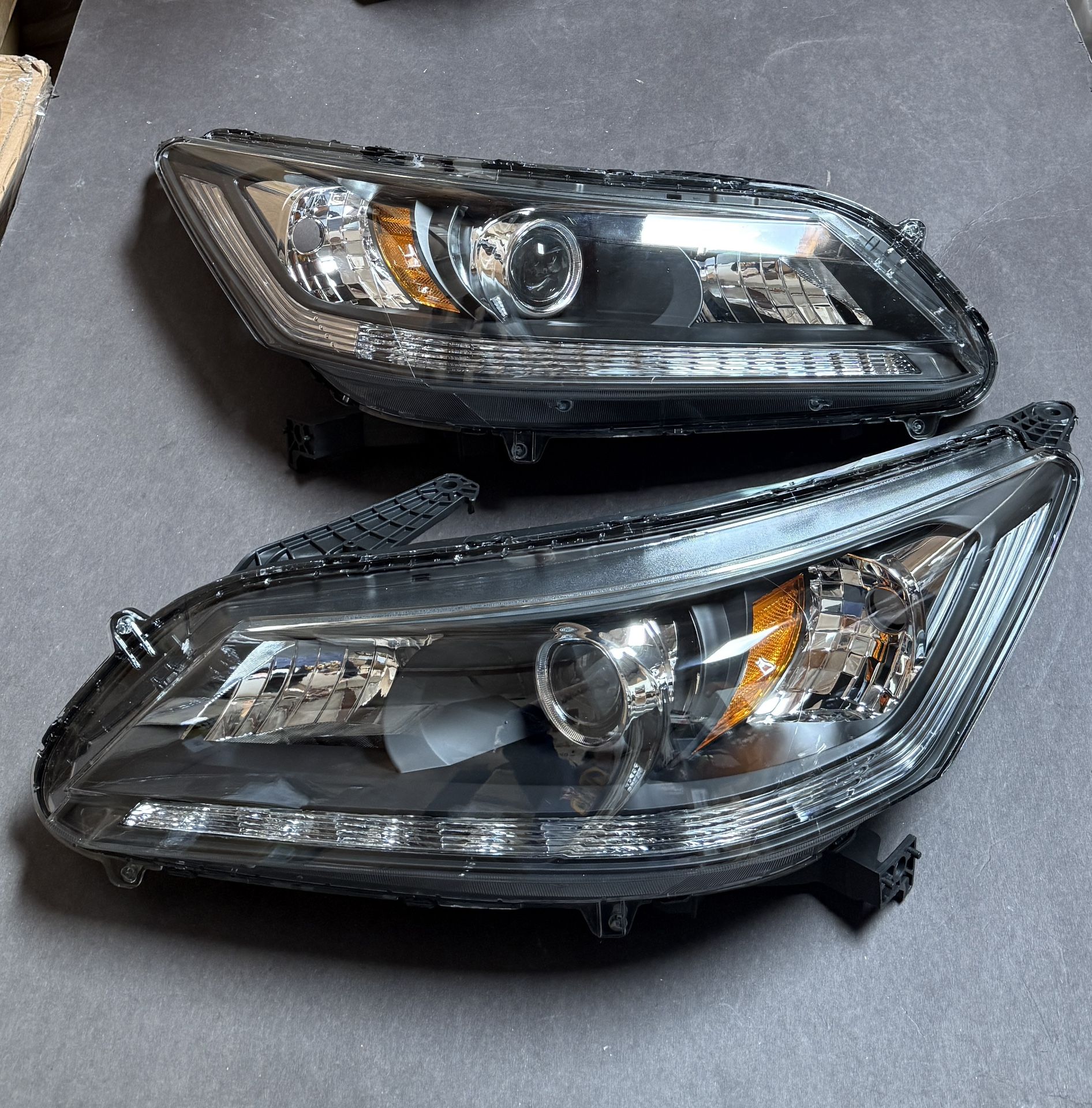 Pair Headlights Assembly Honda Accord 2013-2015 w/LED DRL Headlamps Set Driver Passenger Side