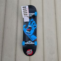 SANTA CRUZ SKATEBOARD SIZE 8.0