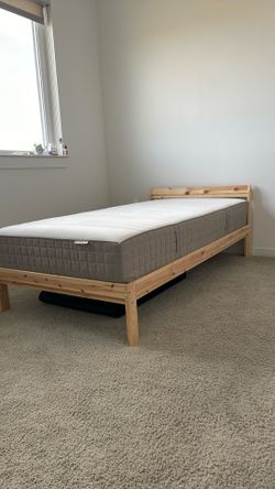 Bed and mattress