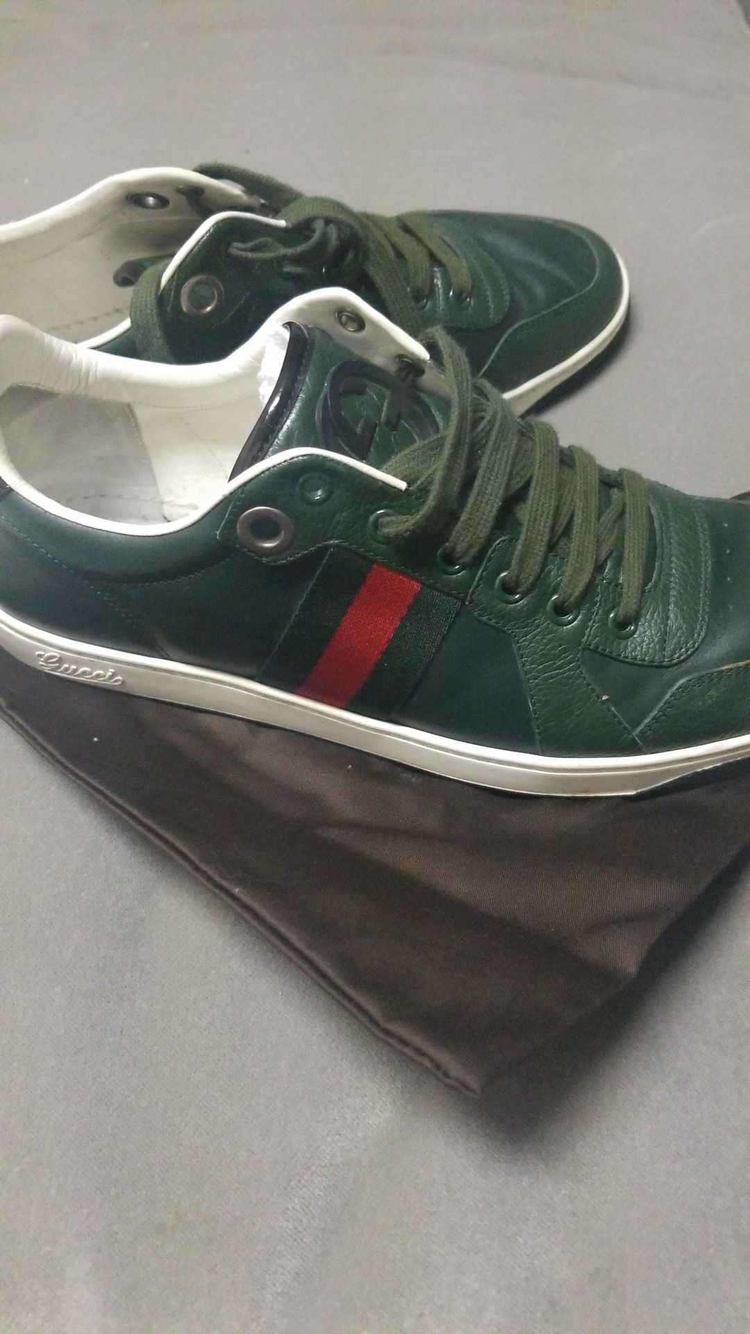 GUCCI SNEAKERS SZ EURO 9