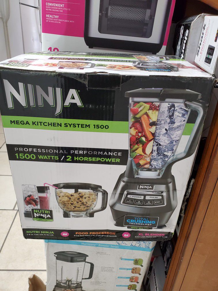 Ninja Professional Plus Kitchen System with Auto-iQ and 72 oz.* Total  Crushing Blender Pitcher, BN800 for Sale in Miami, FL - OfferUp
