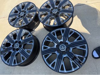 Toyota tundra sequoia capstone 22”