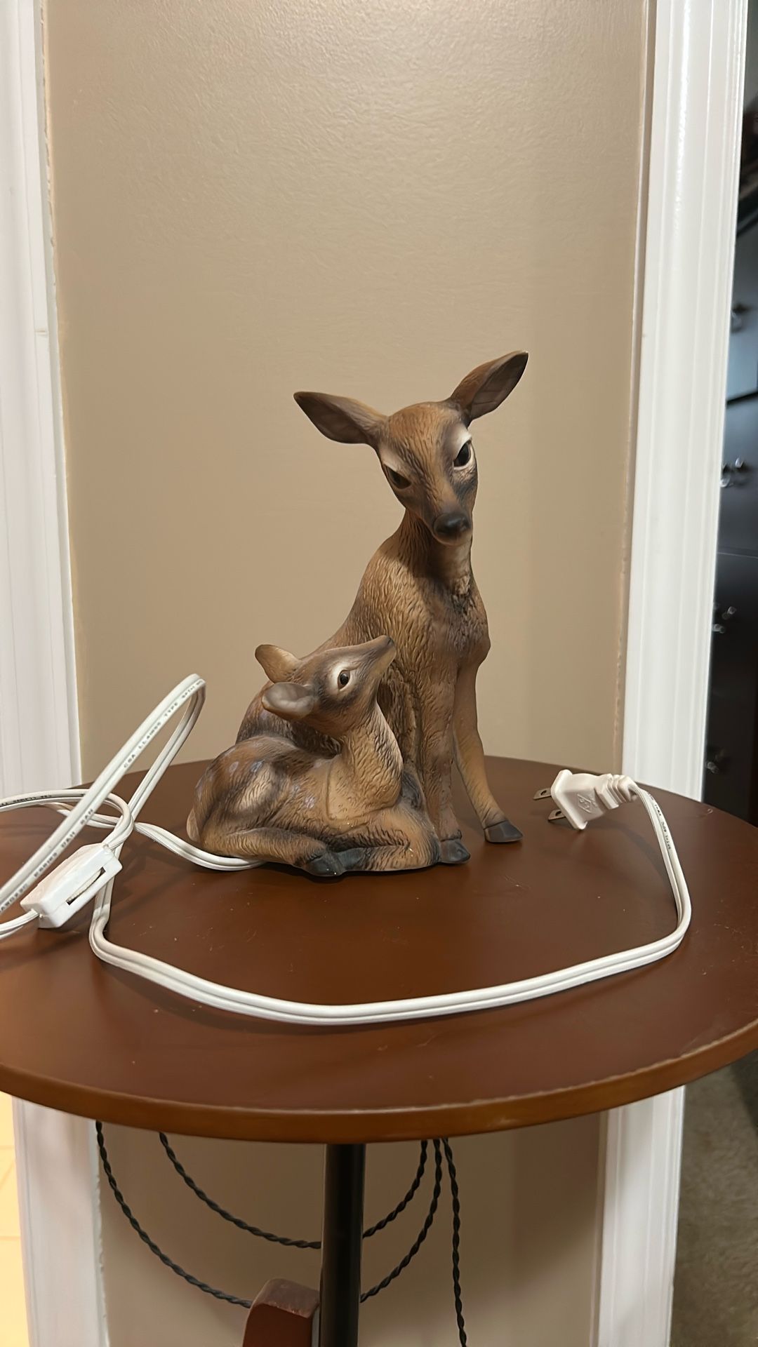 Adorable !!! Precious!! Vintage Deer Night Light