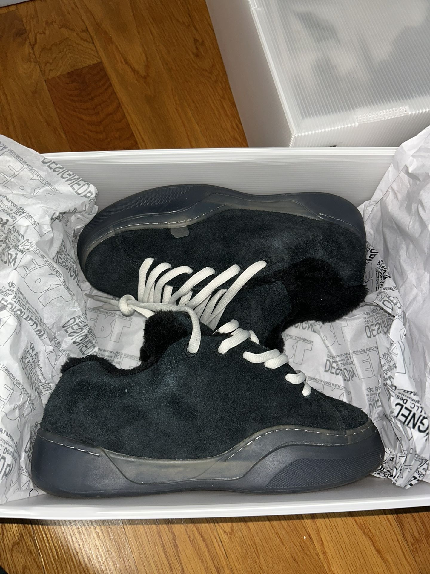 PIRATE BLACK VAMP SKATE SHOE