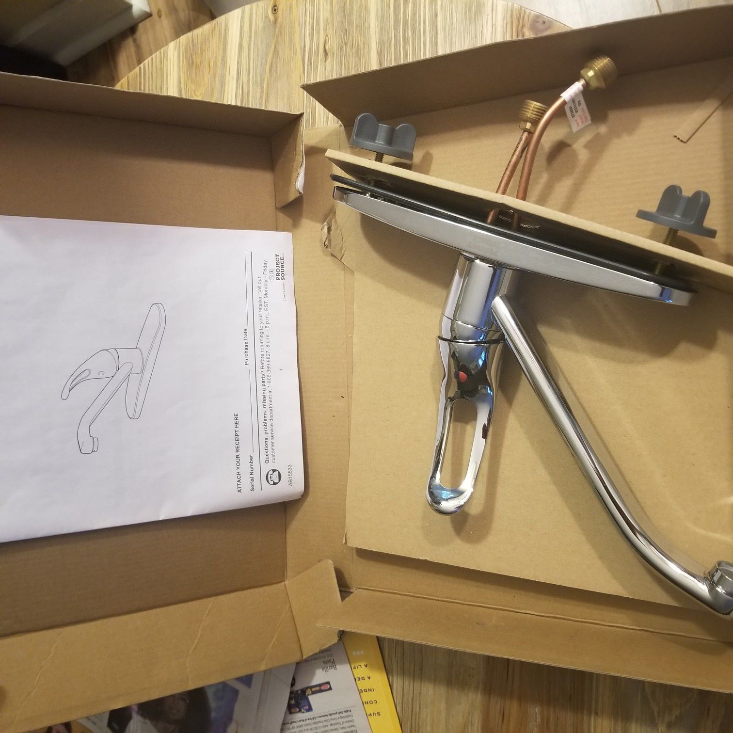 Chrome 1-handle Deck Mount Low -arc Kitchen Faucet ( New)