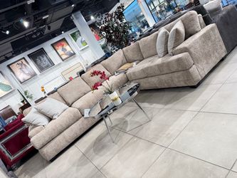 Large Beige Fabric Sectional Sofa 🔥🔥🔥