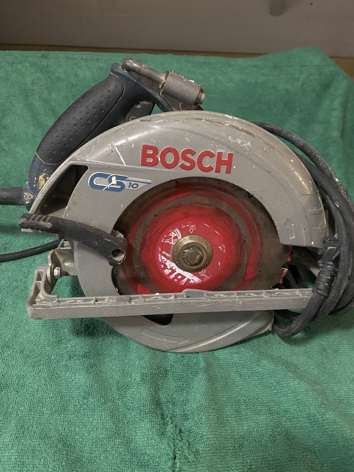Bosch Saw