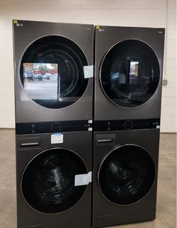NEW OPEN BOX LG WashTower Washer/Dryer – Black Steel