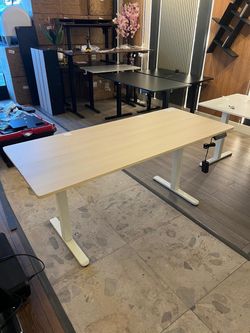 63” Sand Standing Desk