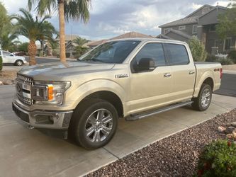 2018 Ford F150 SuperCrew Cab XL Pickup 4D 5 1/2 ft