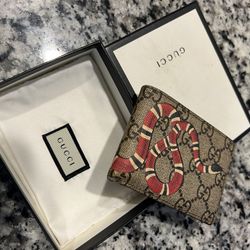Gucci Snake Wallet 