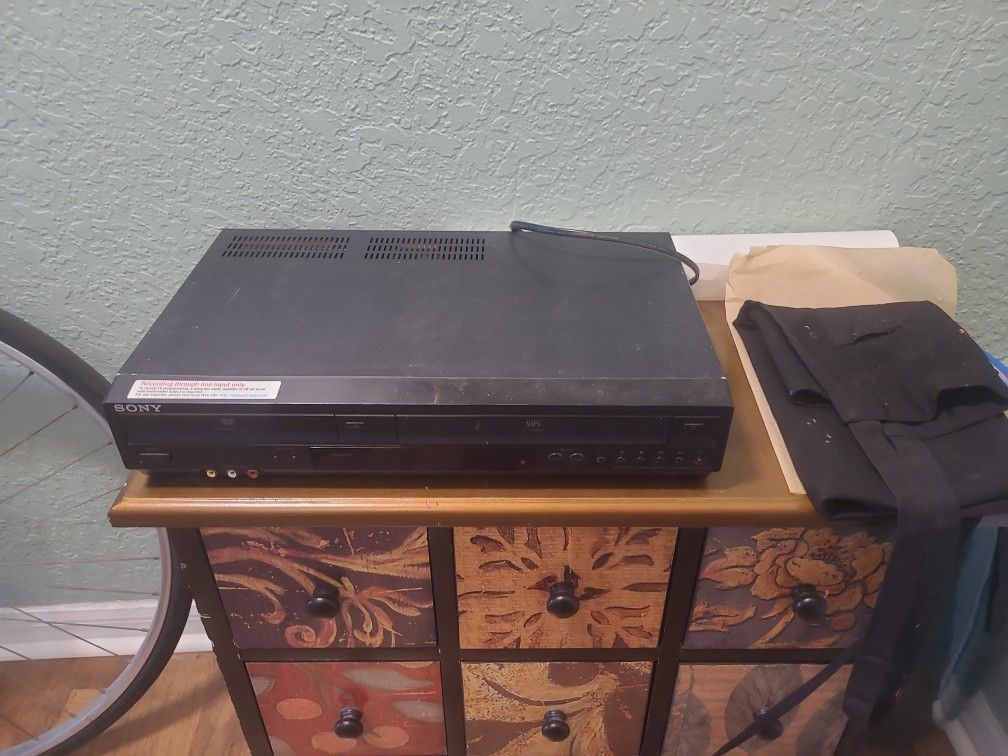 Sony DVD Player Anf VHS