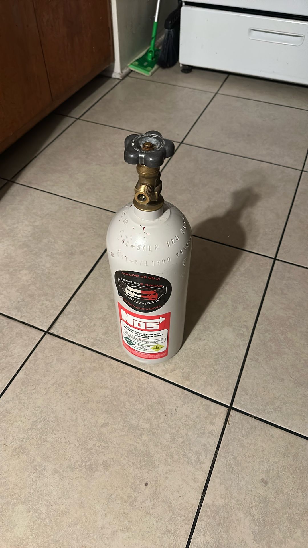 Nos Tank ( 5 Lbs )
