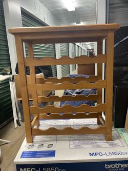 Wine rack with removable top