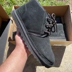 Uggs Sz 10