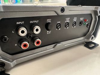 Kicker CXA1200.1 Amp.