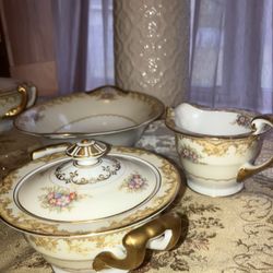 Noritaki Dish Set “Aurora” Pattern