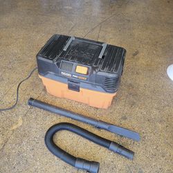 RIDGID 4.5 Gallon Pro Pack Wet/Dry Vac – Shop Vacuum