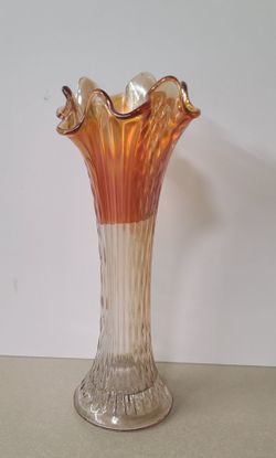 Beautiful Vintage Fenton Carnival Glass Marigold Swung Glass Vase