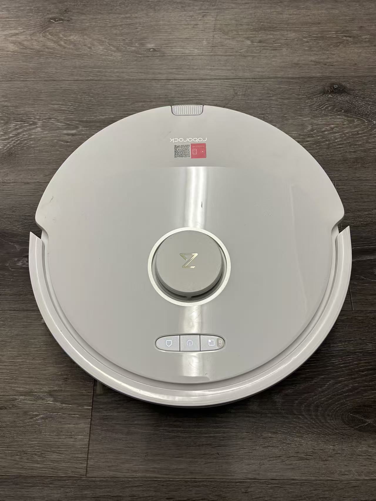 Roborock Q8 Max Plus vacuum and mop floor cleaner for sale