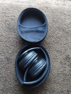 ZIHNIC Bluetooth Wireless Over-Ear Headphones w/ Carrying Case (Black)