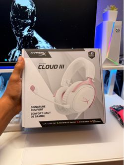 Hyperx Cloud III BRAND NEW (Pink/White)