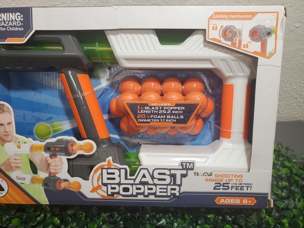 Small Blast Popper 2pc Set 💯

$14.99