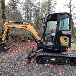 2016 Sany 35 Excavator 