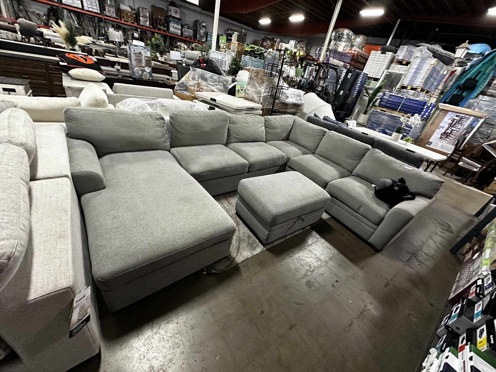 Thomasville Langdon Grey Fabric Sectional, Sofa, Couch