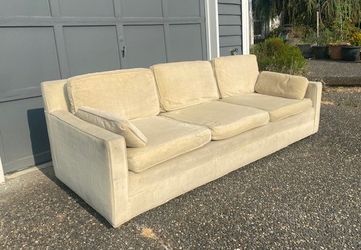 Sofa and Loveseat with pedigrees!