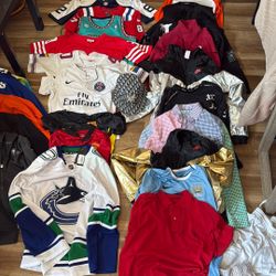 20 Jerseys, 20 Polos, 20 Pairs Of Pants, 14 Shirts, 10 Hats, 13