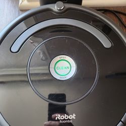Roomba Vacuum 