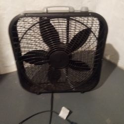 Lasko Box Fan