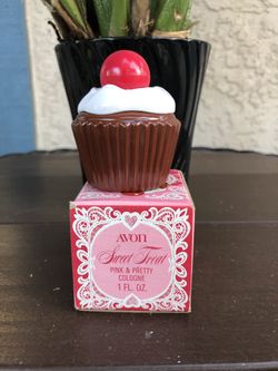 Vintage Avon sweet treat pink and pretty cologne