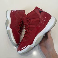 Jordan 11s Retro 