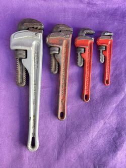Lot of (4) HEAVY DUTY RIDGID PIPE WRENCHES - 33”, 10”, 8" & 6”