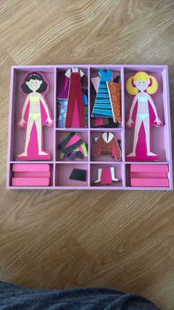 Magnetic Doll Wardrobe