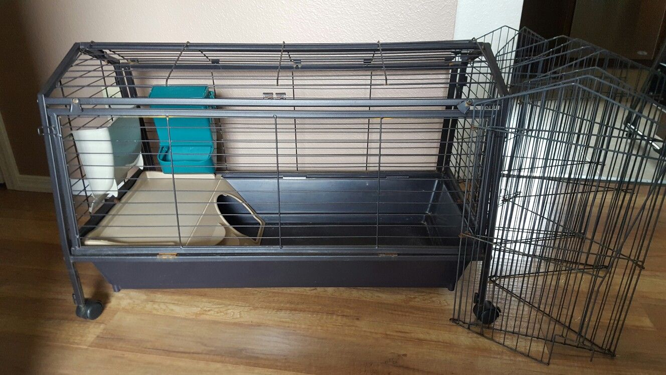 Oxbow rabbit habitat sales with play yard