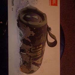 JBL Charge 6 Bluetooth Speaker