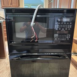 microwave oven
