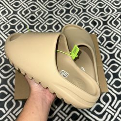 Adidas Yeezy Slide “Bone”