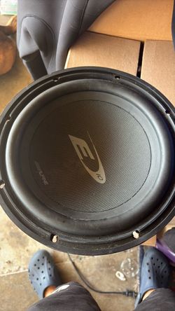 Alpine e 10 subwoofer speaker