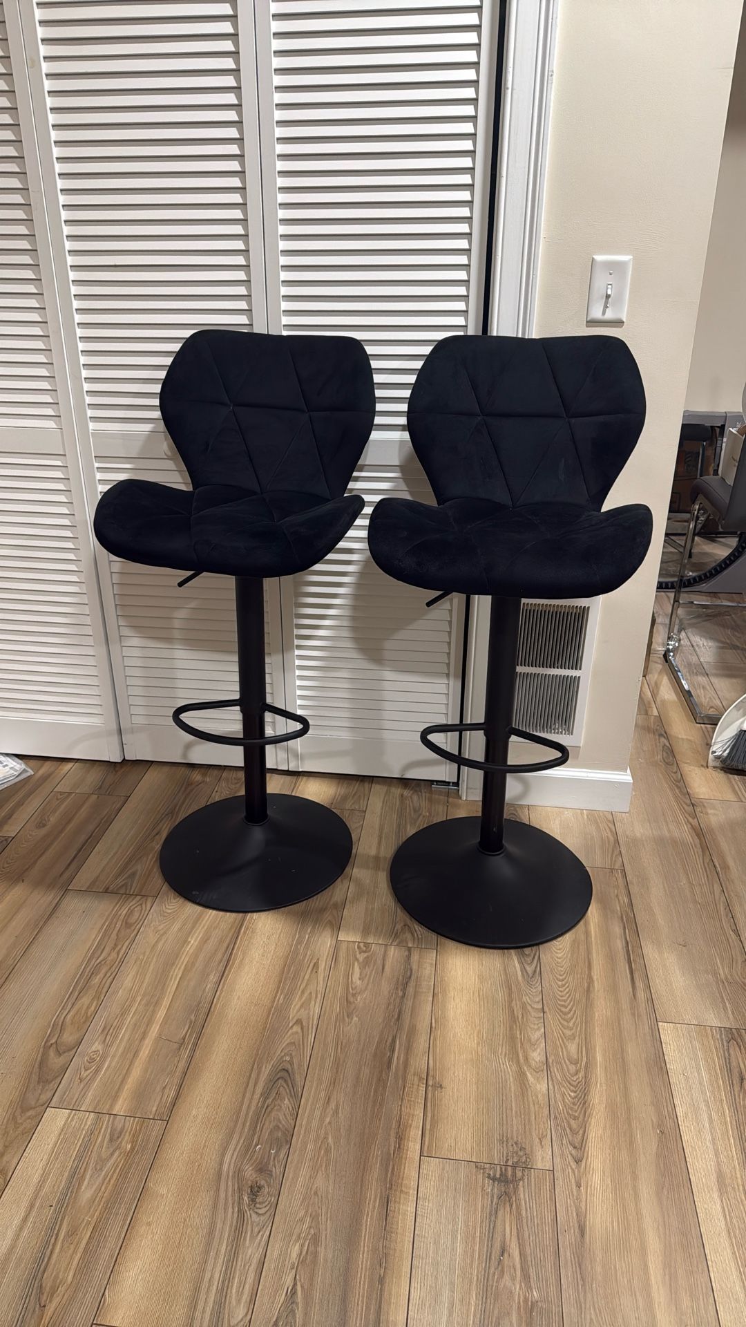Set Of 2 Bar Stools
