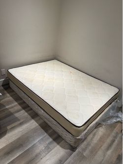 Queen bed and box frame