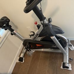 Selling Exercise Bike, Magnetic Indoor Cycling Bike
