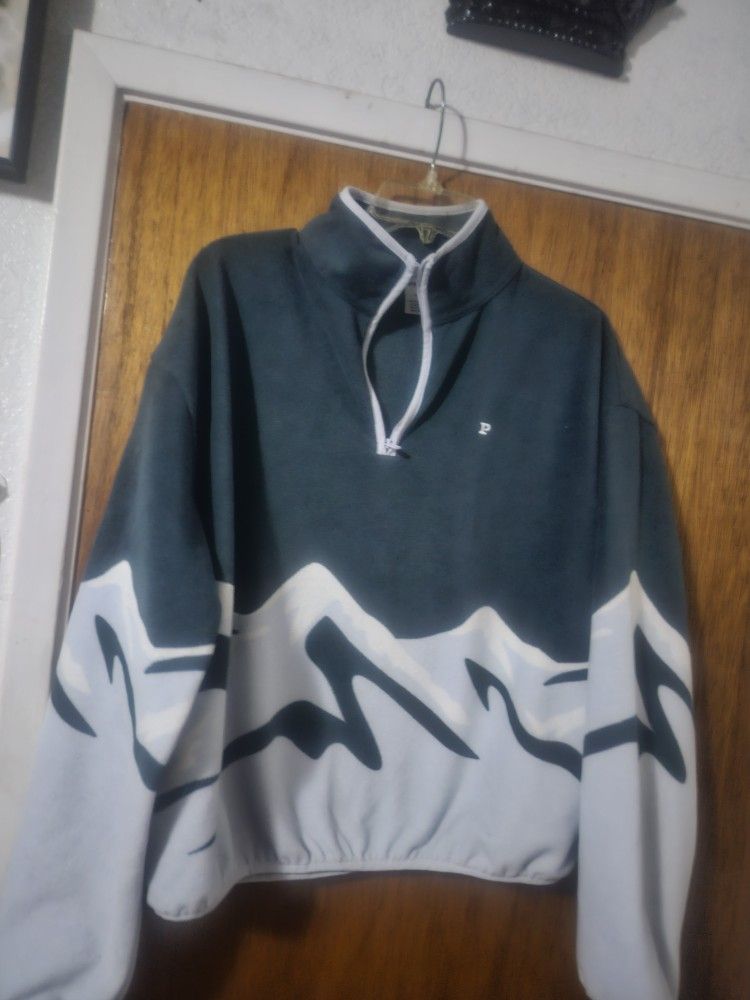 Victoria Secret Pink Sweater Size Medium