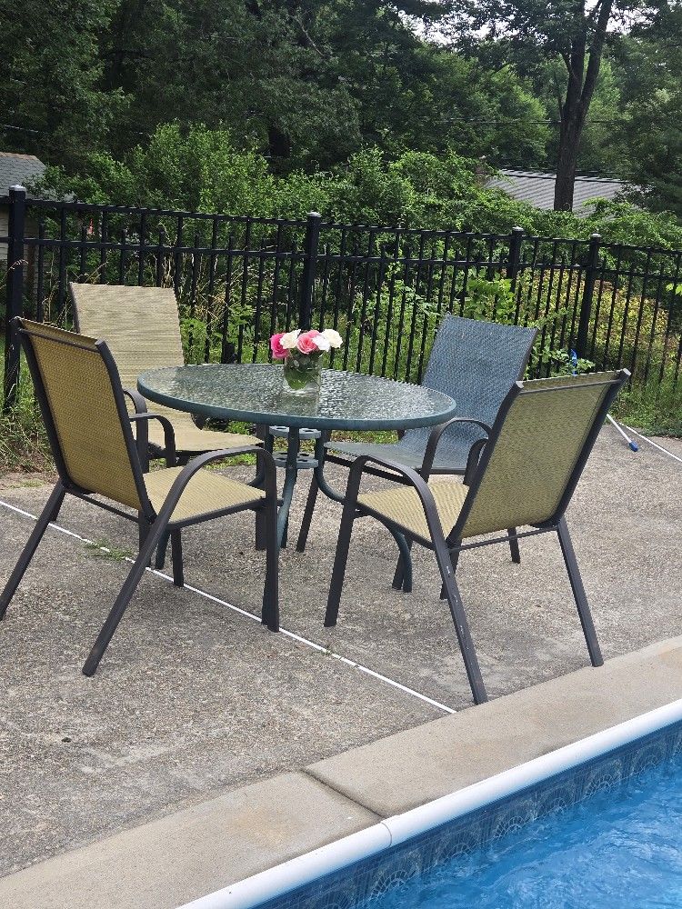 Table Set Patio Or Pool