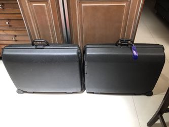 Samsonite pair of black suitcases